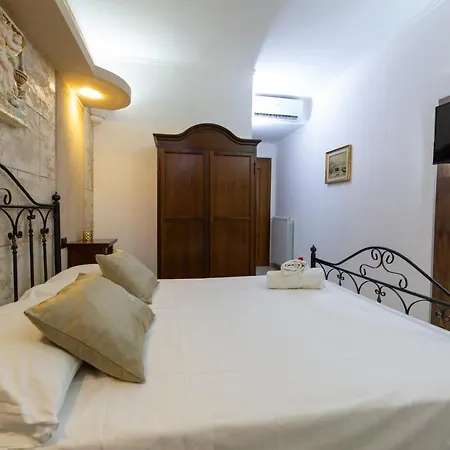 Luxury Guest house